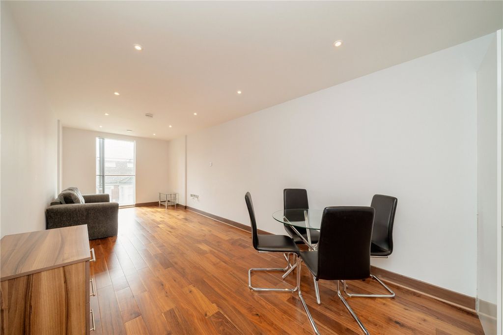 Property photo 1 of 6 Picture No. 02