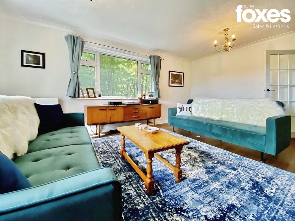 Property photo 2 of 15 4501251