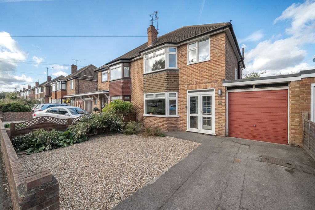 Property photo 1 of 18