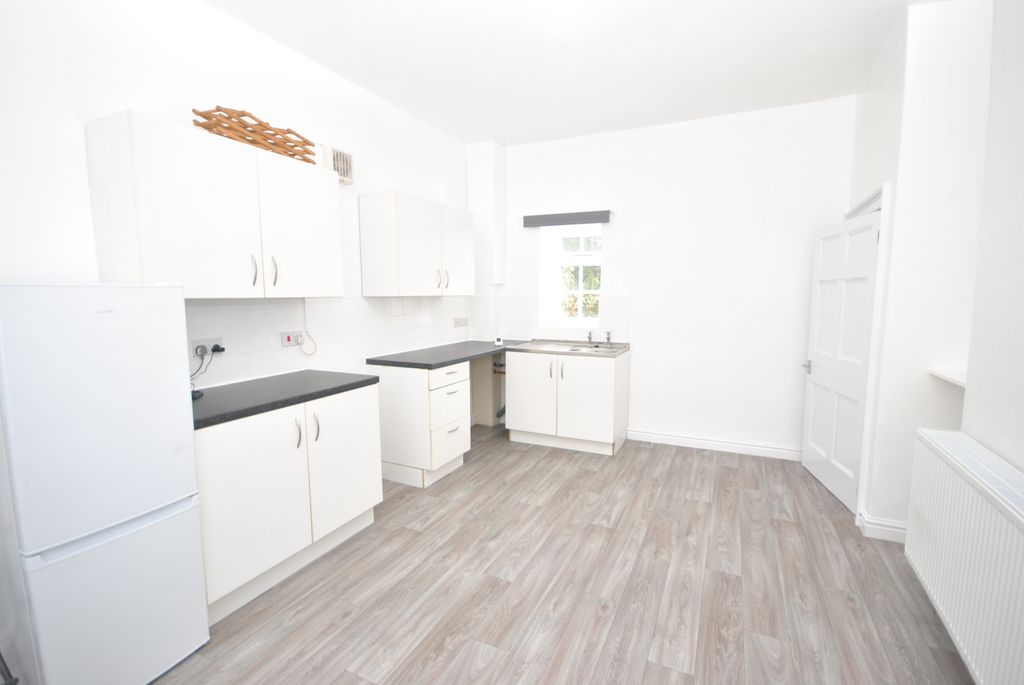 Property photo 3 of 10 Dsc_1065