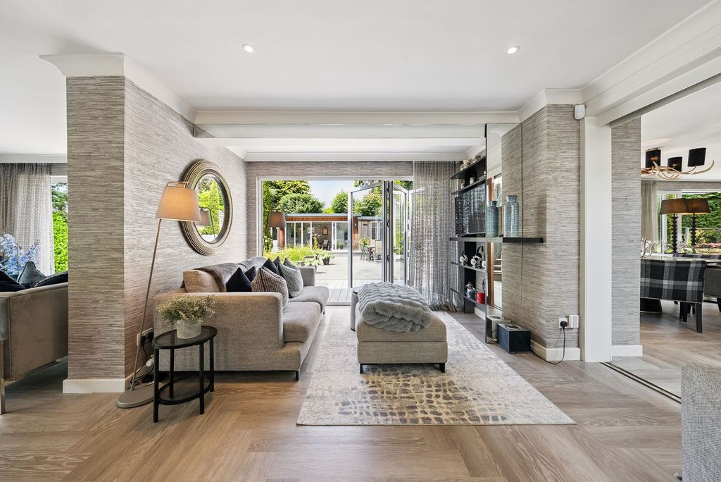 Additional image 9 of 5 bed detached house for saleSouth Glassford Street, Milngavie G62