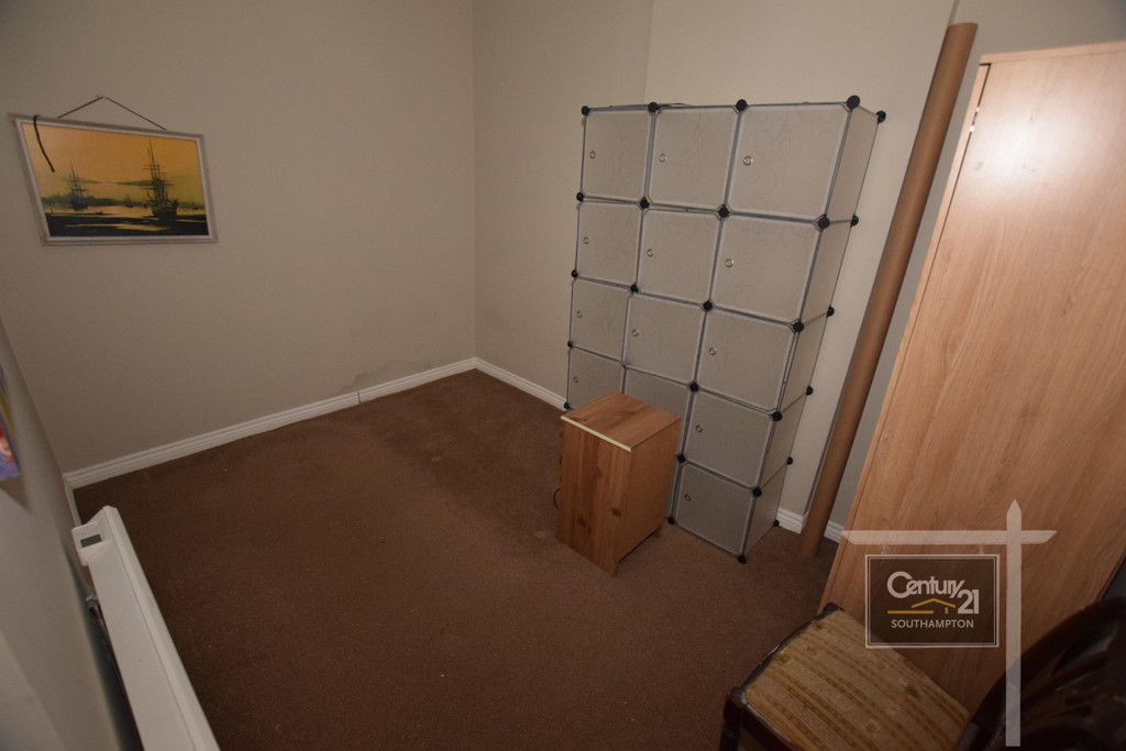 Property photo 3 of 4