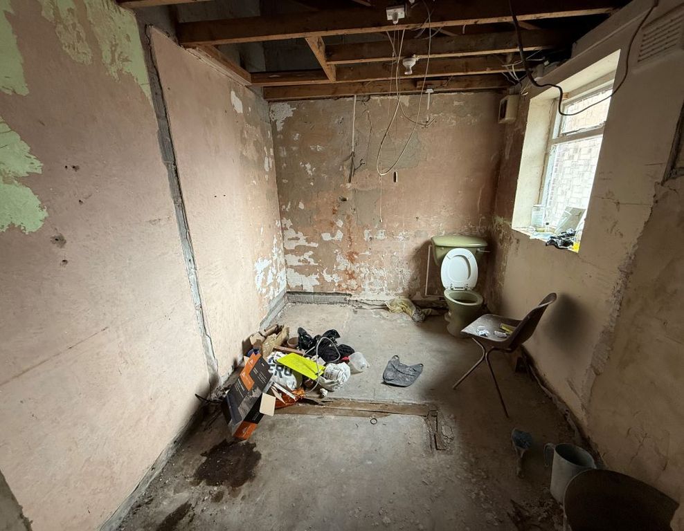 Property photo 3 of 8