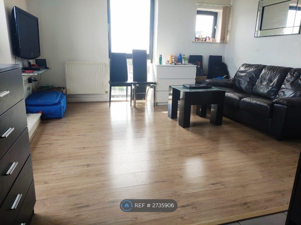 Property photo 2 of 6 Lounge