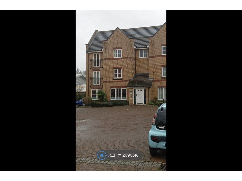 Property photo 1 of 5 Building