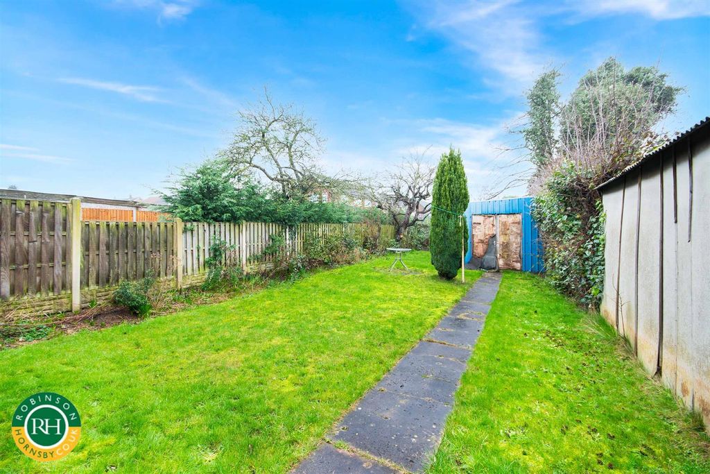 Property photo 3 of 19