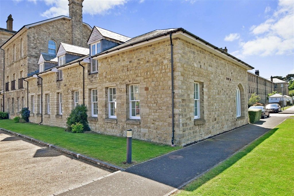 Property photo 2 of 3 External Rear