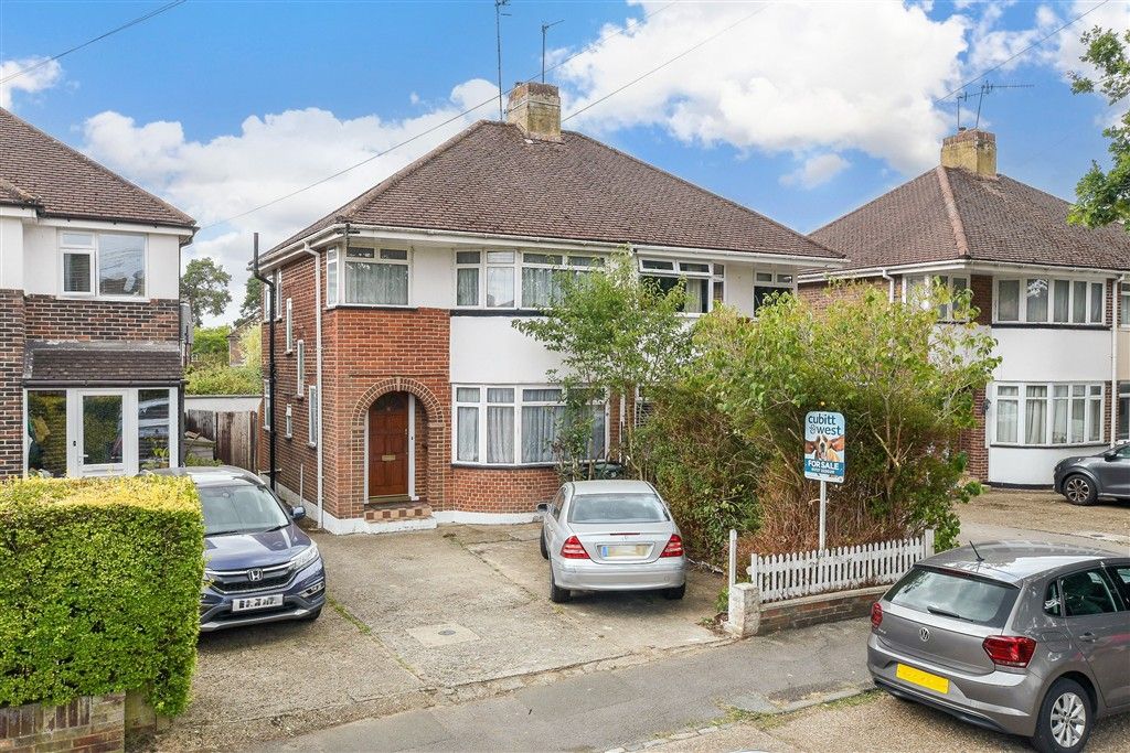 Property photo 1 of 17 External (Web)