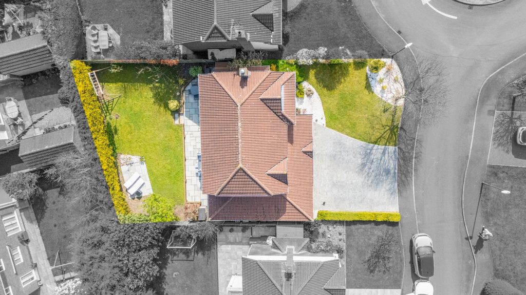 Property photo 1 of 20 4016873