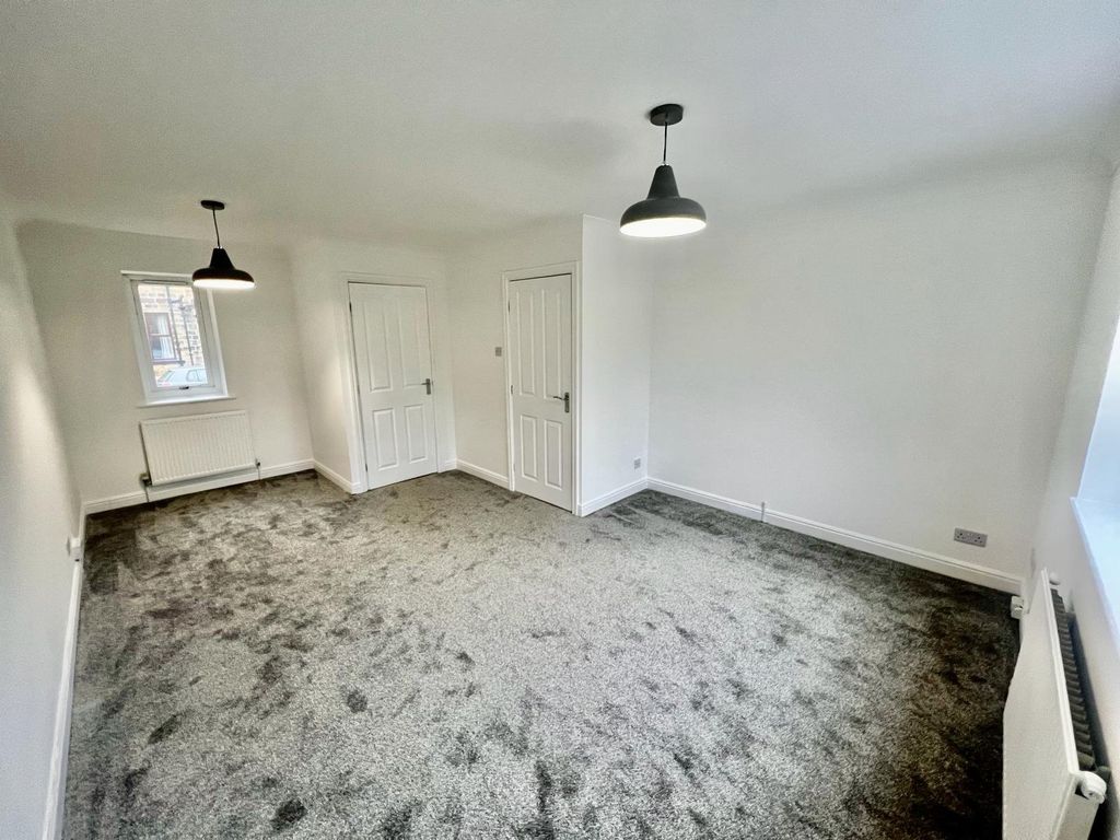 Property photo 3 of 17 Picture No. 03