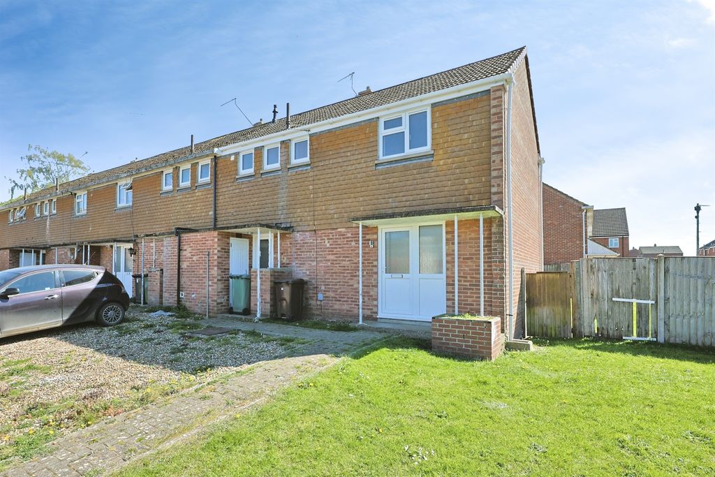 Property photo 1 of 15