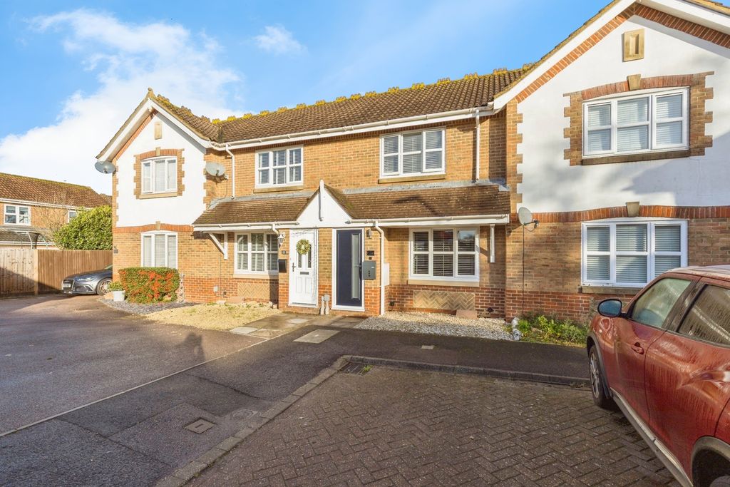 Property photo 1 of 16 Pbox-Img.Jpg