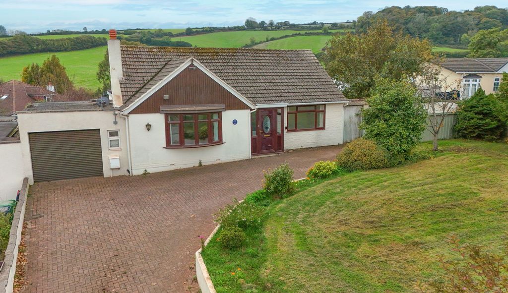 Property photo 1 of 26