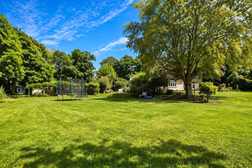 Property photo 3 of 22 Picture No. 20