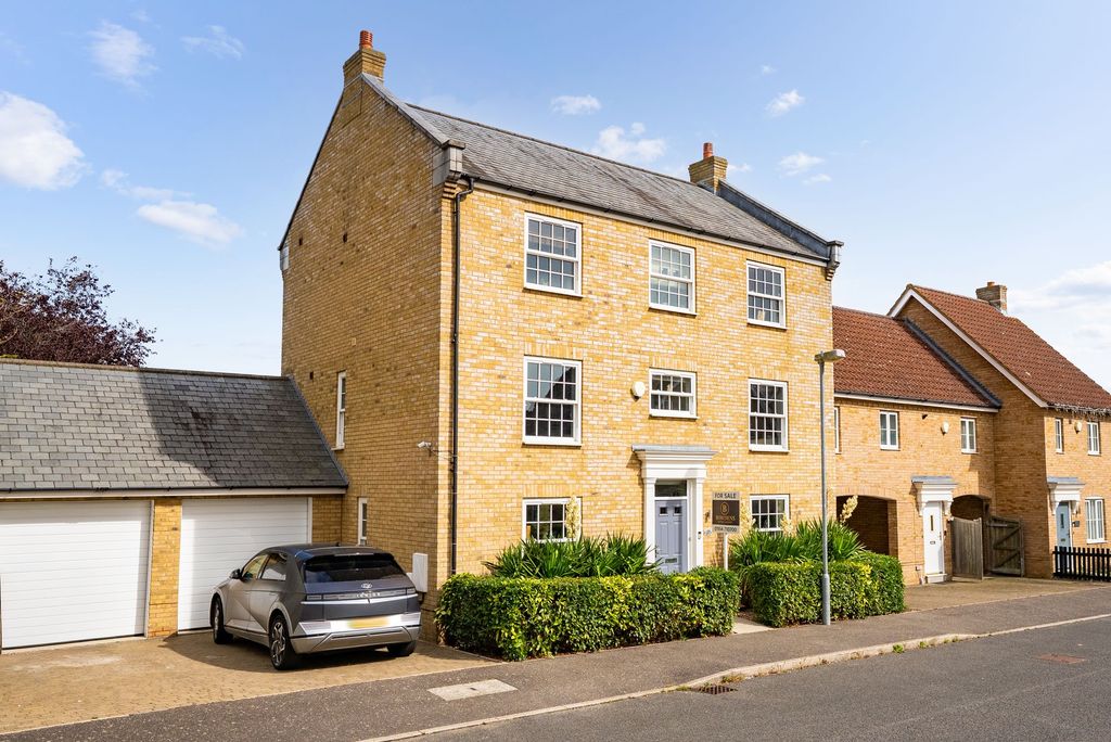 Property photo 1 of 33