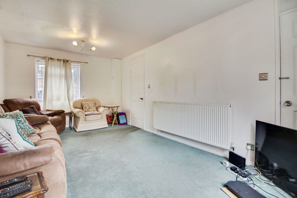 Property photo 3 of 23