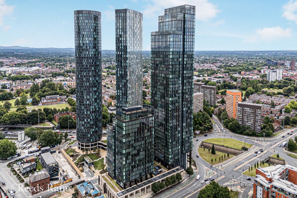 Property photo 1 of 17 Photo