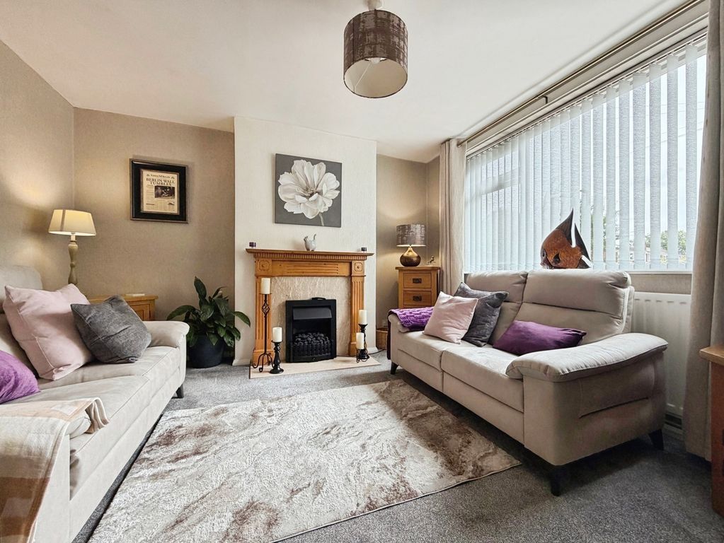 Property photo 2 of 13 Pbox-Img.Jpg