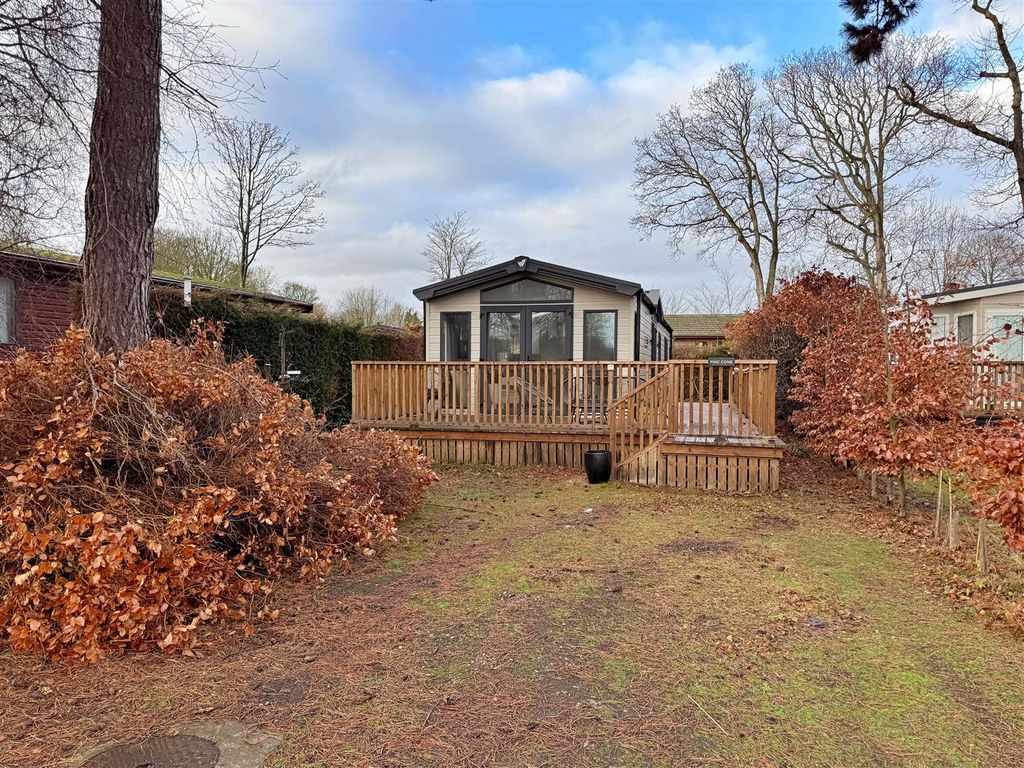 Property photo 1 of 34 Img_2250.Jpg