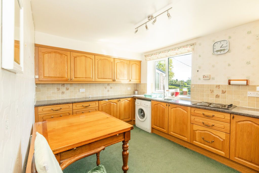 Property photo 3 of 15 Kitchen/Diner