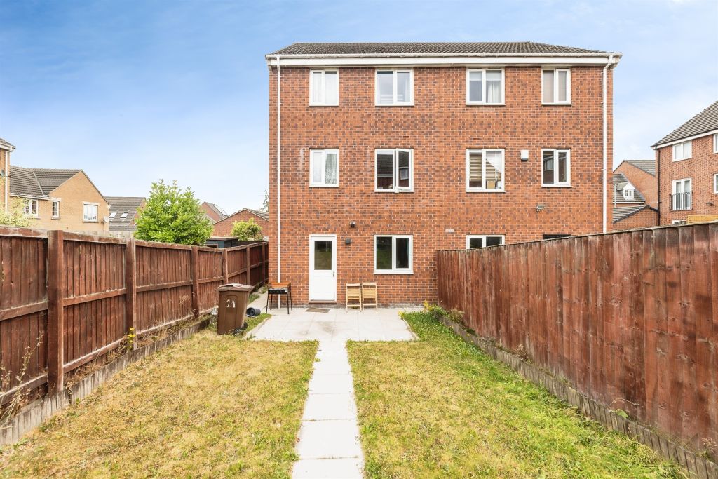 Property photo 2 of 15