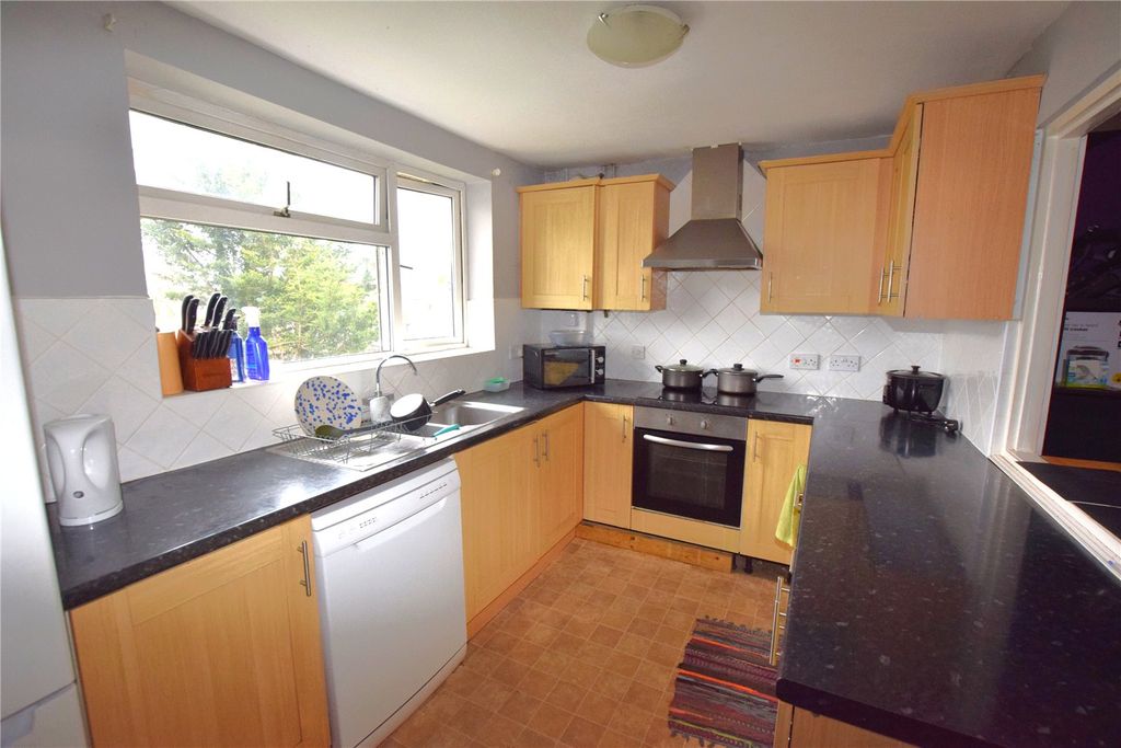 Property photo 2 of 8 Picture No. 04