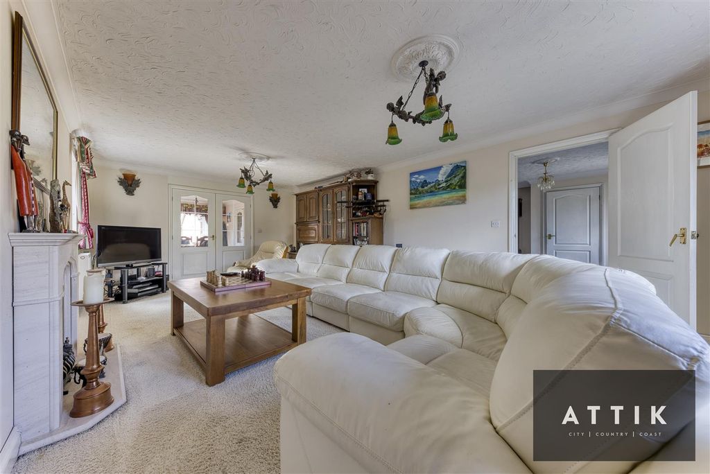Property photo 2 of 29 Attik-12.Jpg