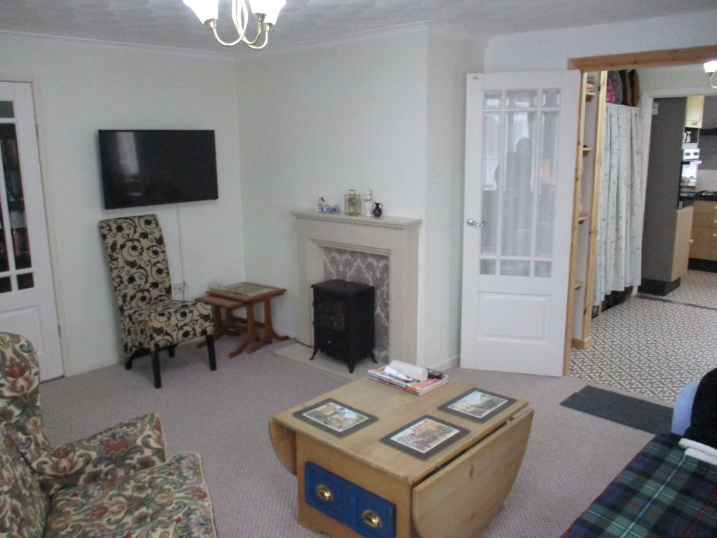 Property photo 2 of 23