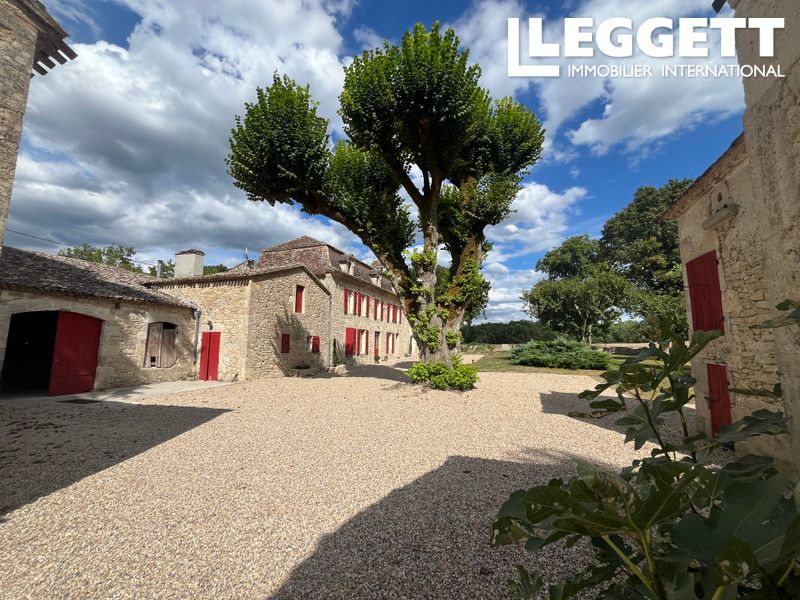 Property photo 3 of 10