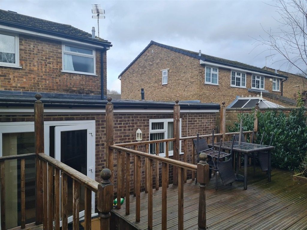 Property photo 3 of 9