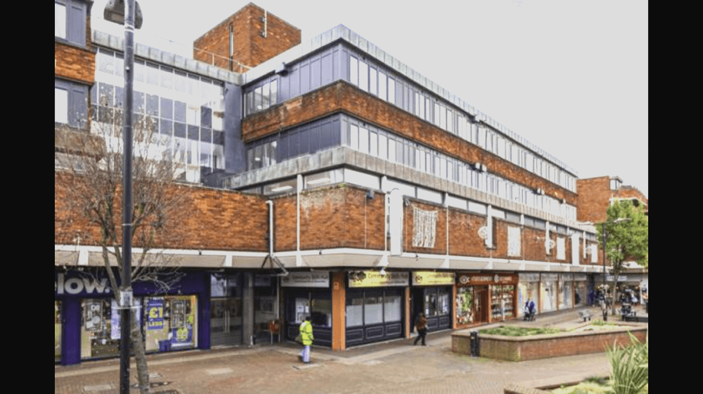 Property photo 2 of 8 Gallery