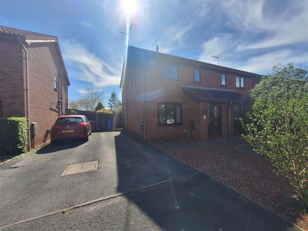 Property photo 1 of 12 Front.Jpg