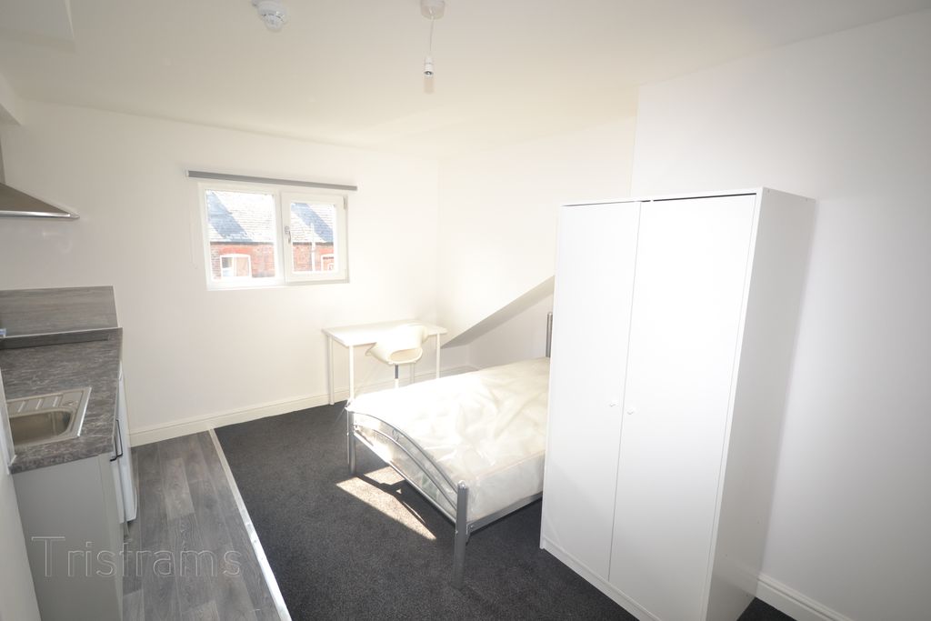 Property photo 2 of 3