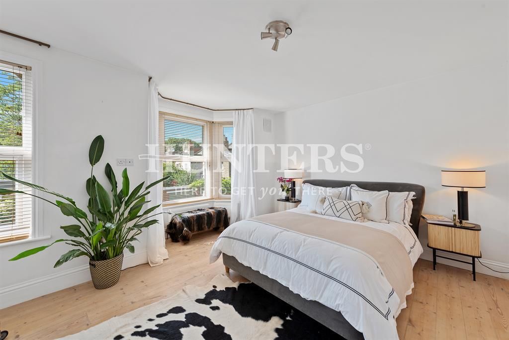 Property photo 2 of 30