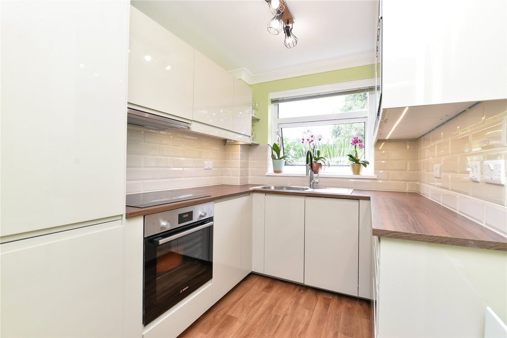 Property photo 3 of 17 Picture No. 05