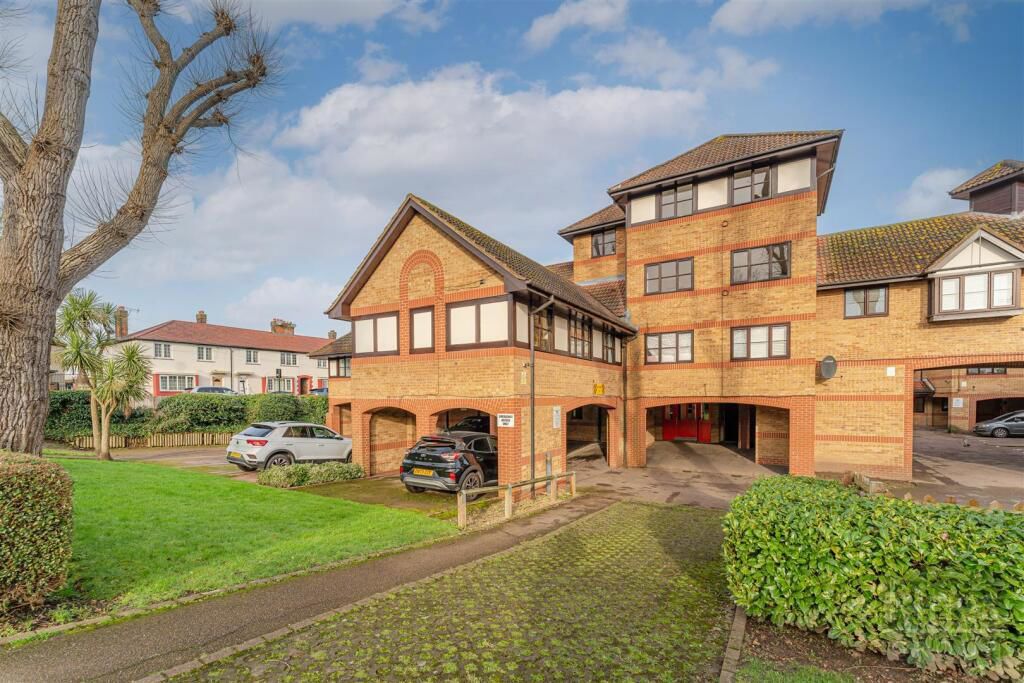 Property photo 1 of 13