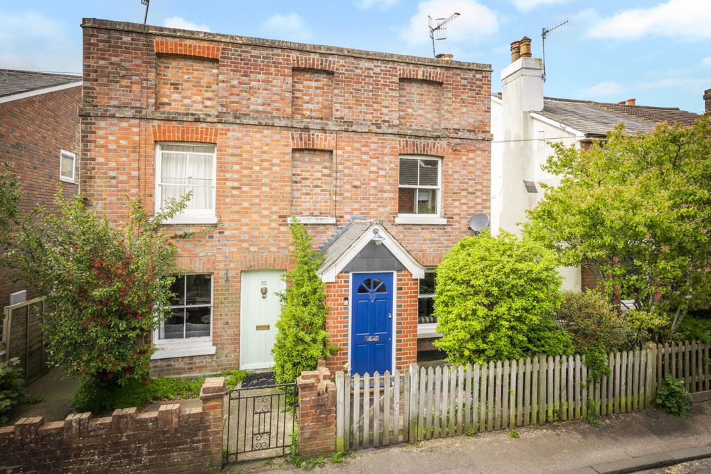 Property photo 1 of 18