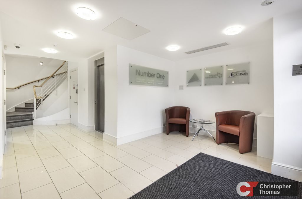 Property photo 2 of 6 40A9F7A3F51344A6B5609Aff37B6080F.Jpg