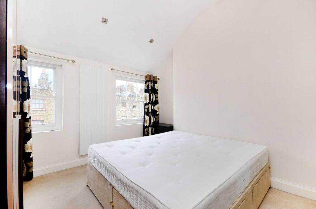 Property photo 2 of 6