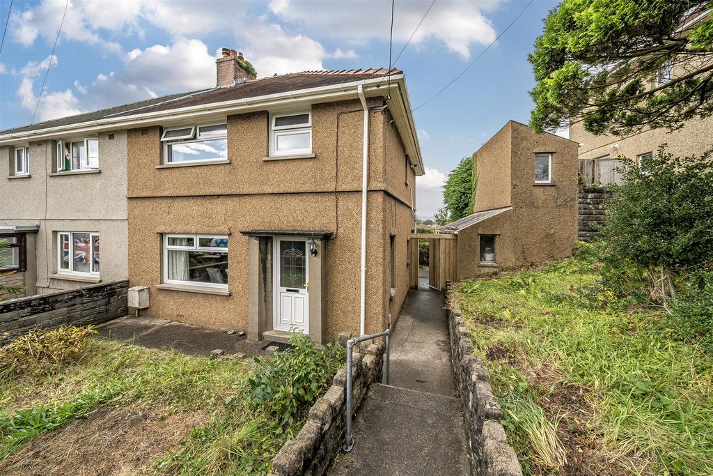 Property photo 1 of 24