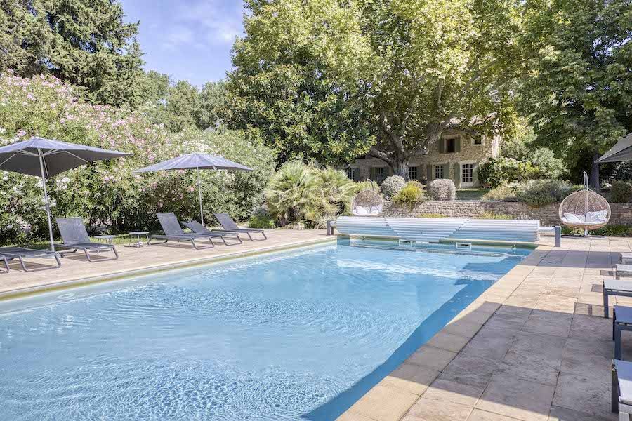 Property photo 2 of 32