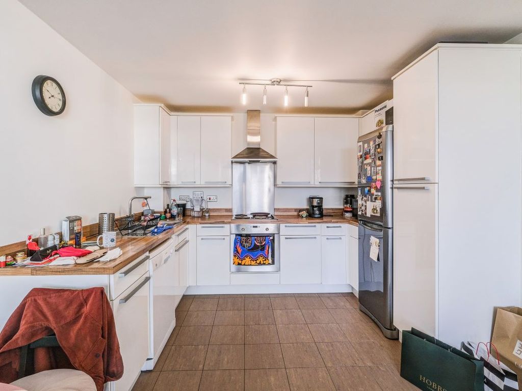 Property photo 3 of 9