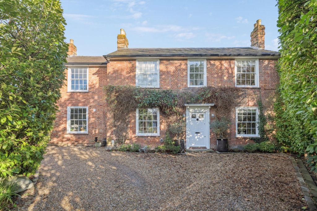 Property photo 1 of 40 The Laurels