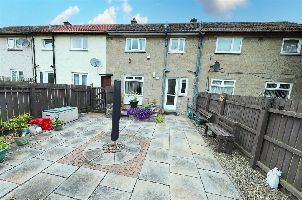 Property photo 1 of 16 A
