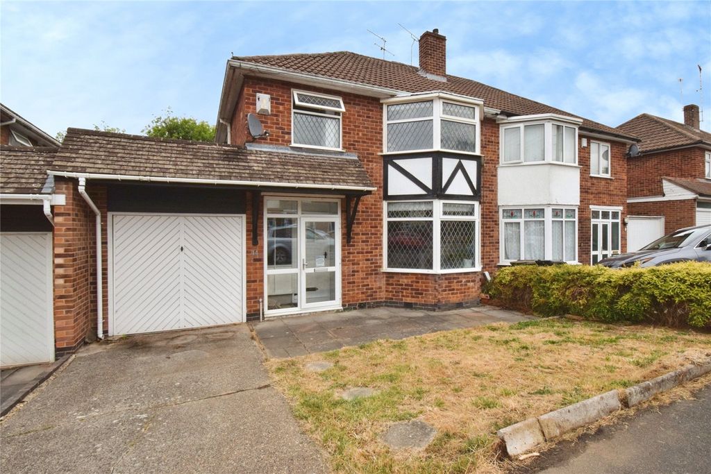 Property photo 1 of 19 Front