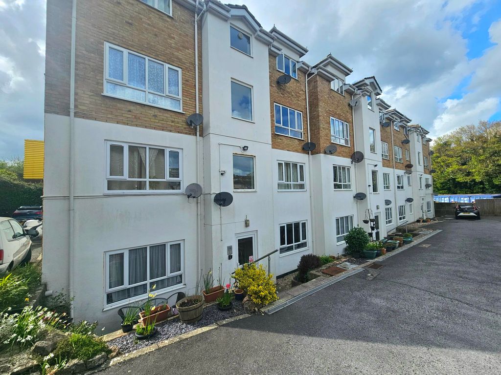 Property photo 1 of 5 Image