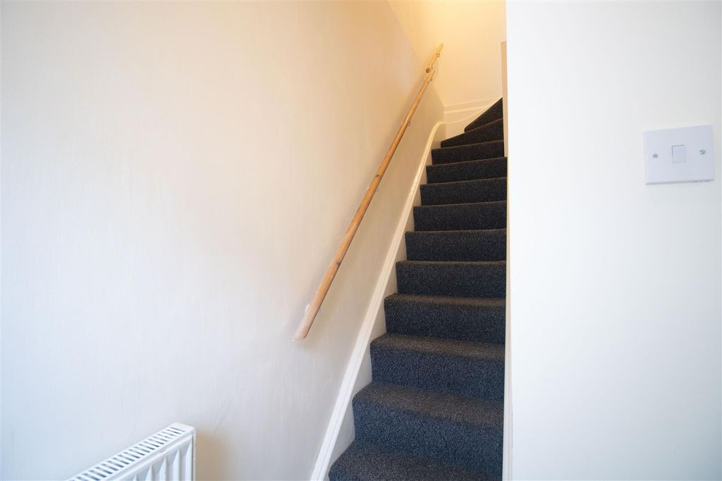 Property photo 2 of 32 Img_7013.Jpg