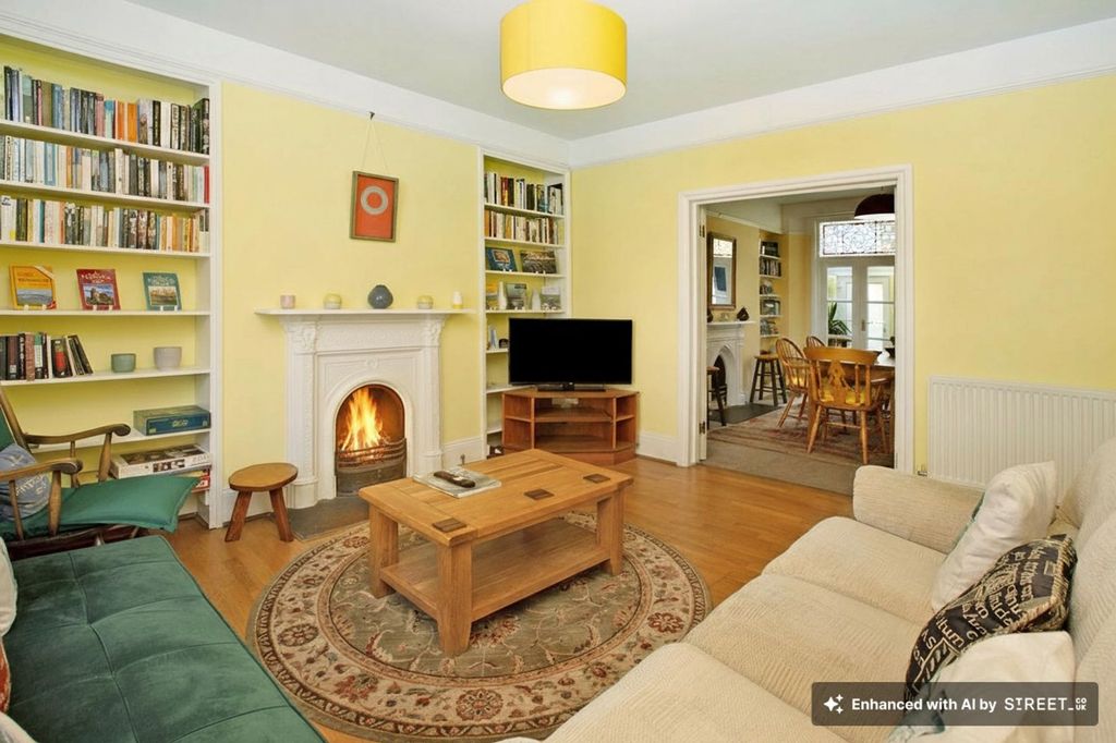 Property photo 2 of 16