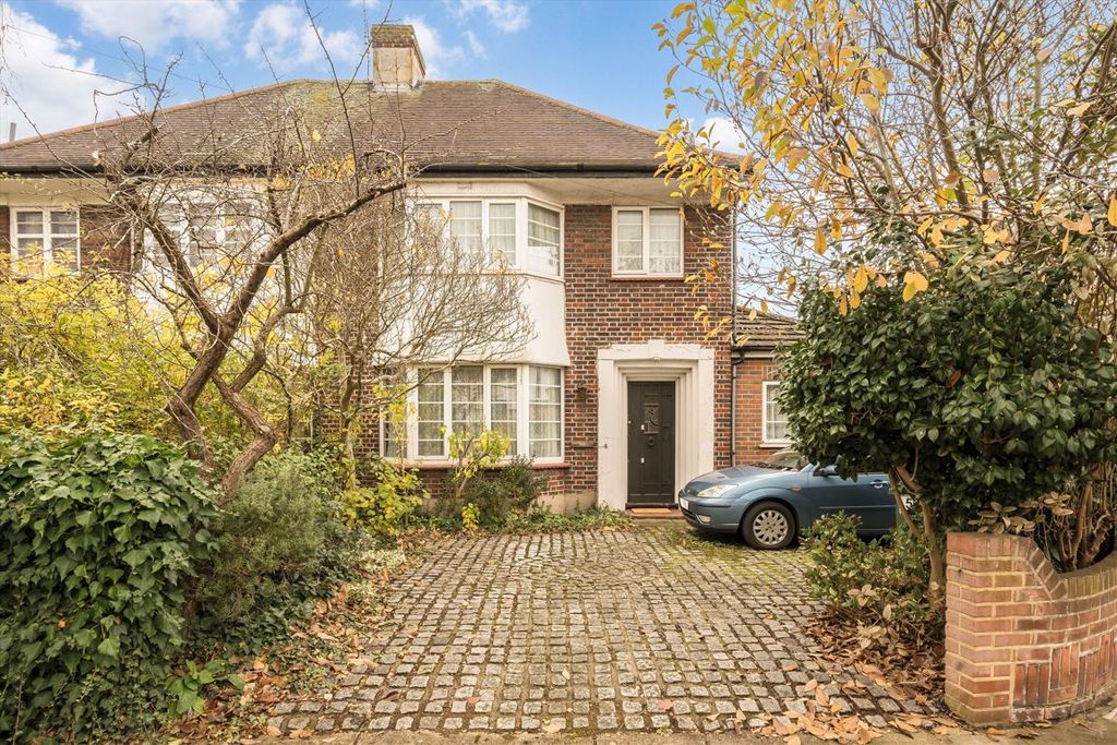 Property photo 1 of 10