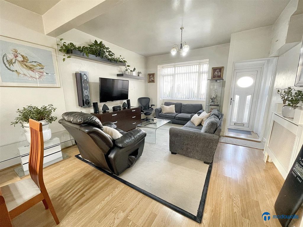 Property photo 2 of 23 6.Jpg